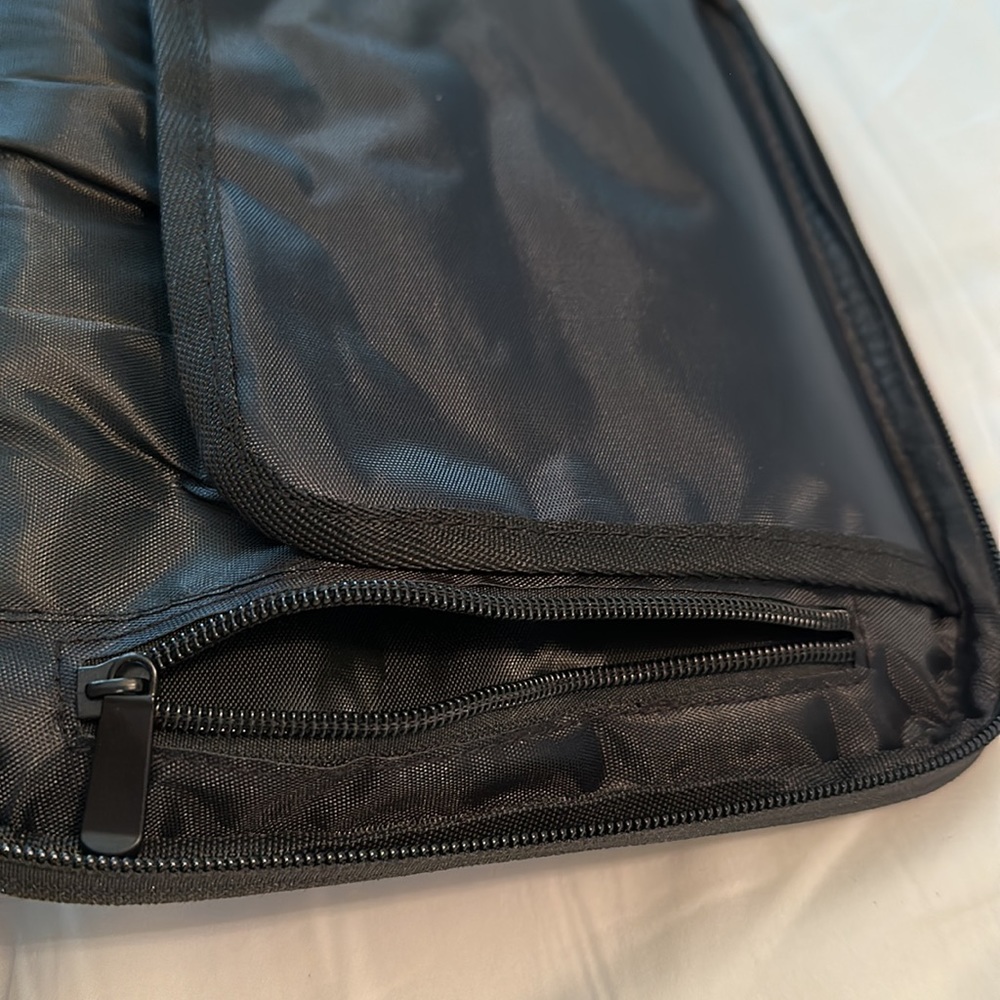 Makeup case - Picture 9 of 10